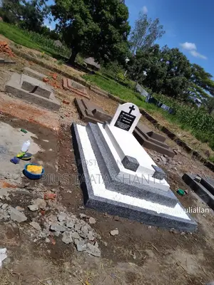 Grave Finishing Lyantonde