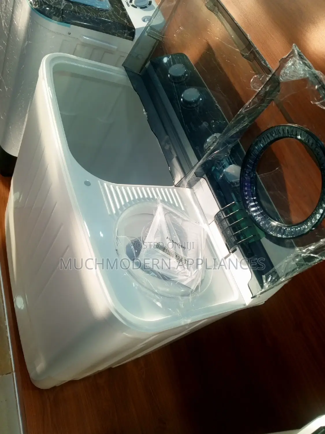 Hisense 10 KG Twin Tub Washing Machine