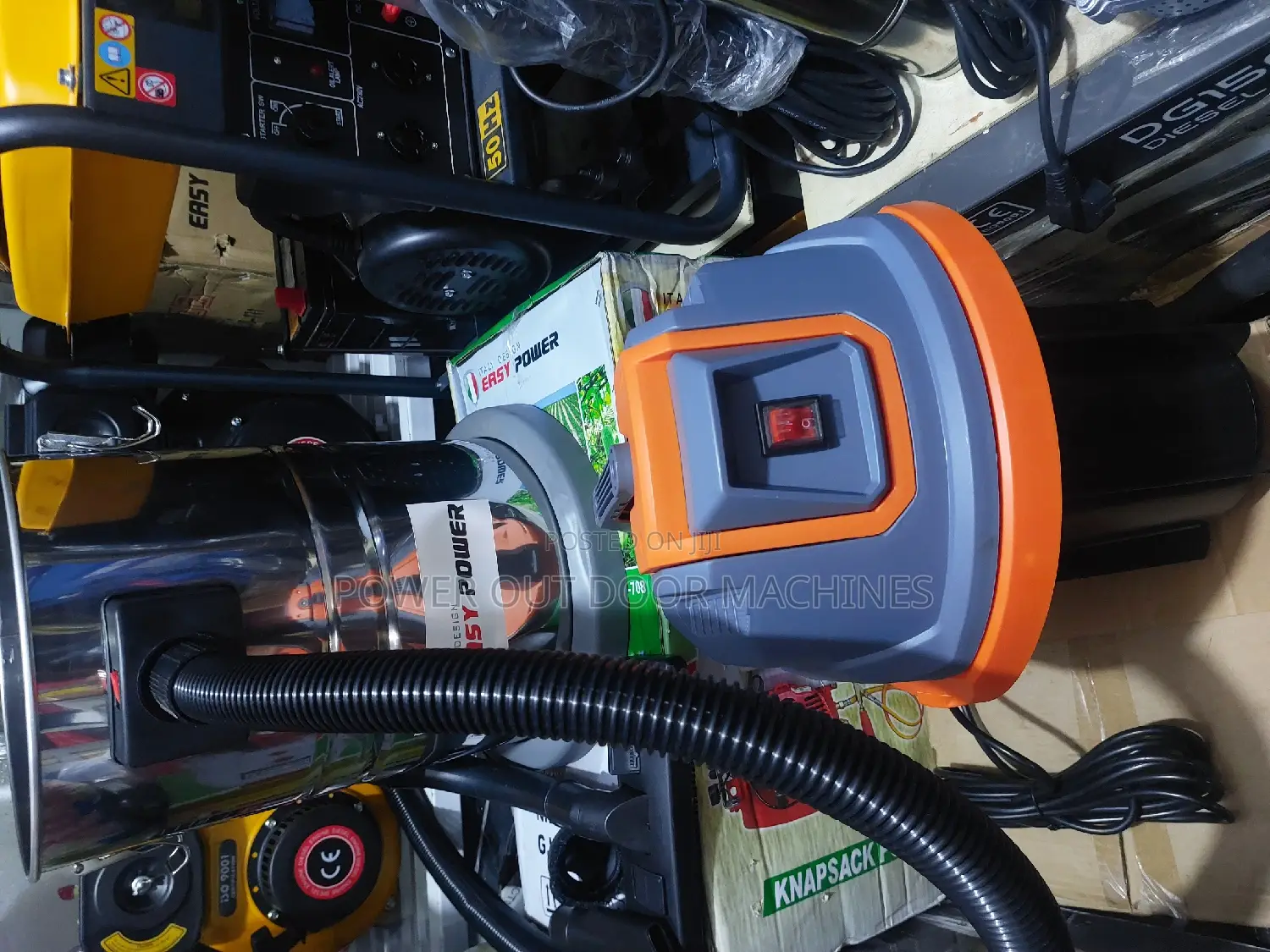 50 Litre Vacuum Cleaner Wet and Cold
