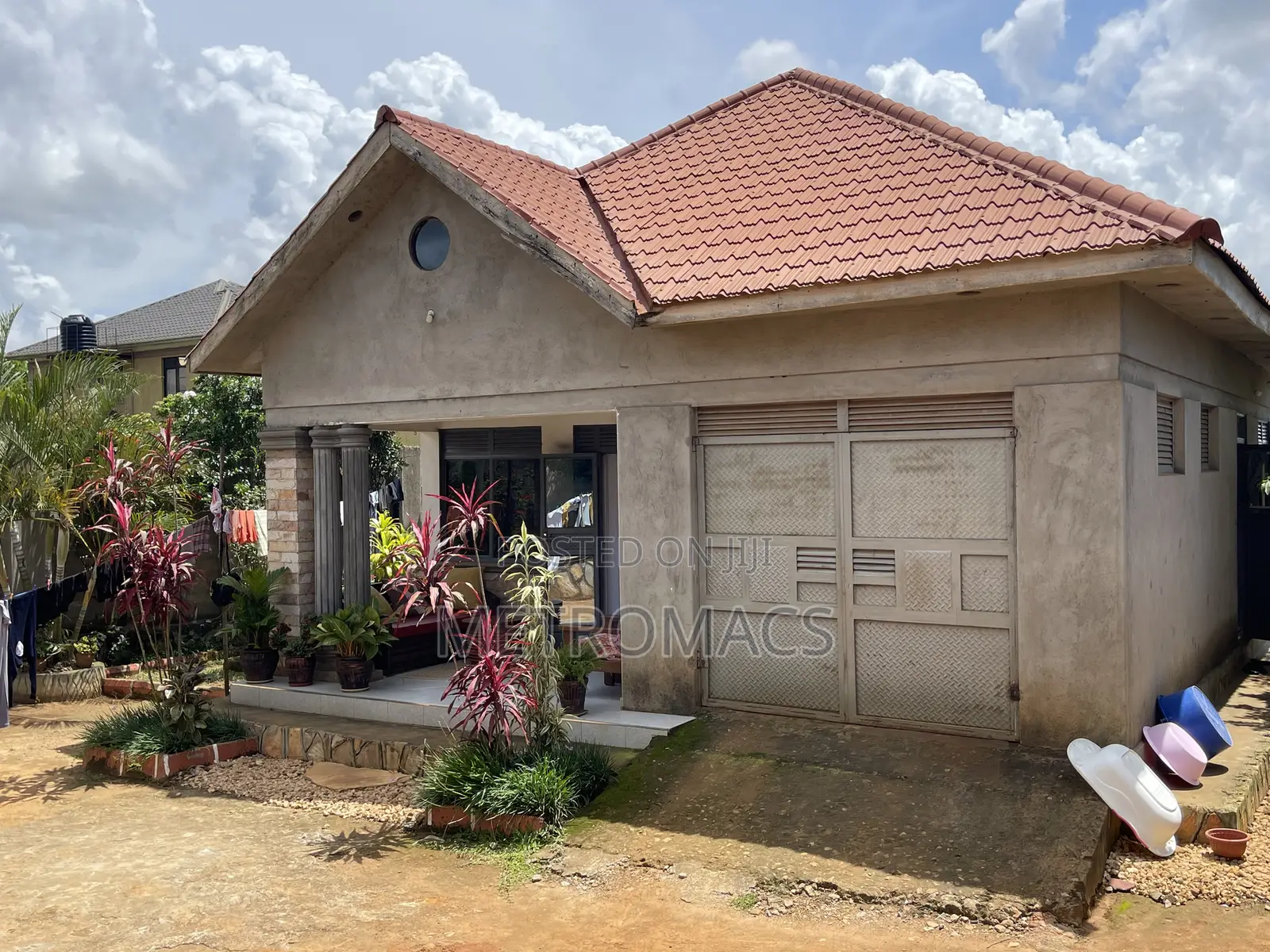 Furnished 3bdrm Bungalow in Jomayi, Division A for sale