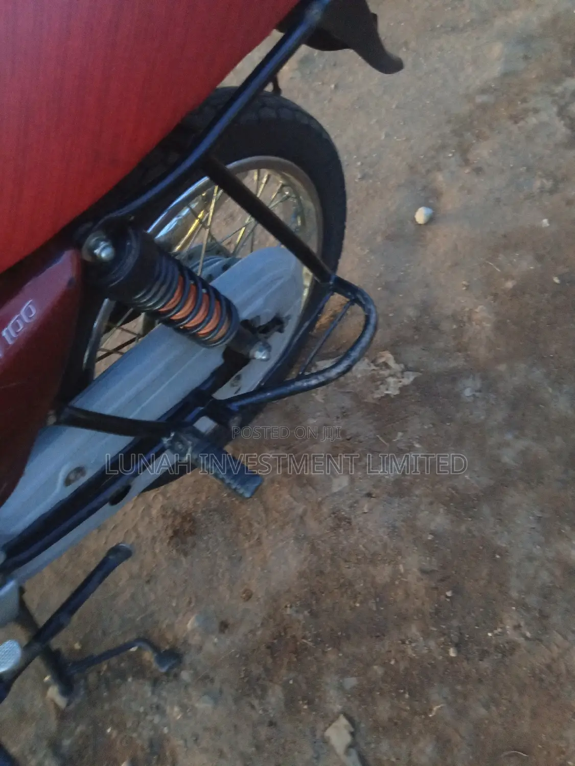 Bajaj Avenger 160 Street 2016 Red