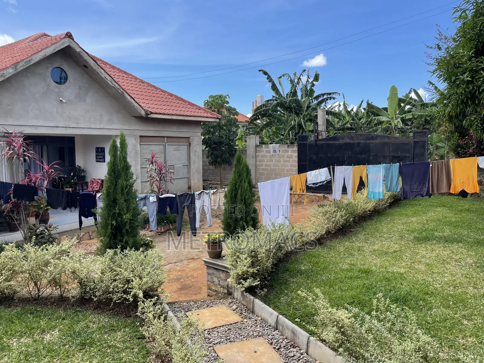 Furnished 3bdrm Bungalow in Jomayi, Division A for sale