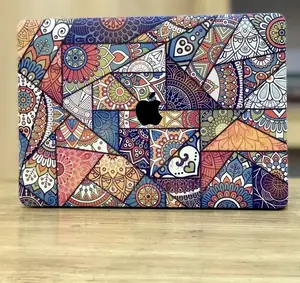 Macbook Case Covers. (19) 