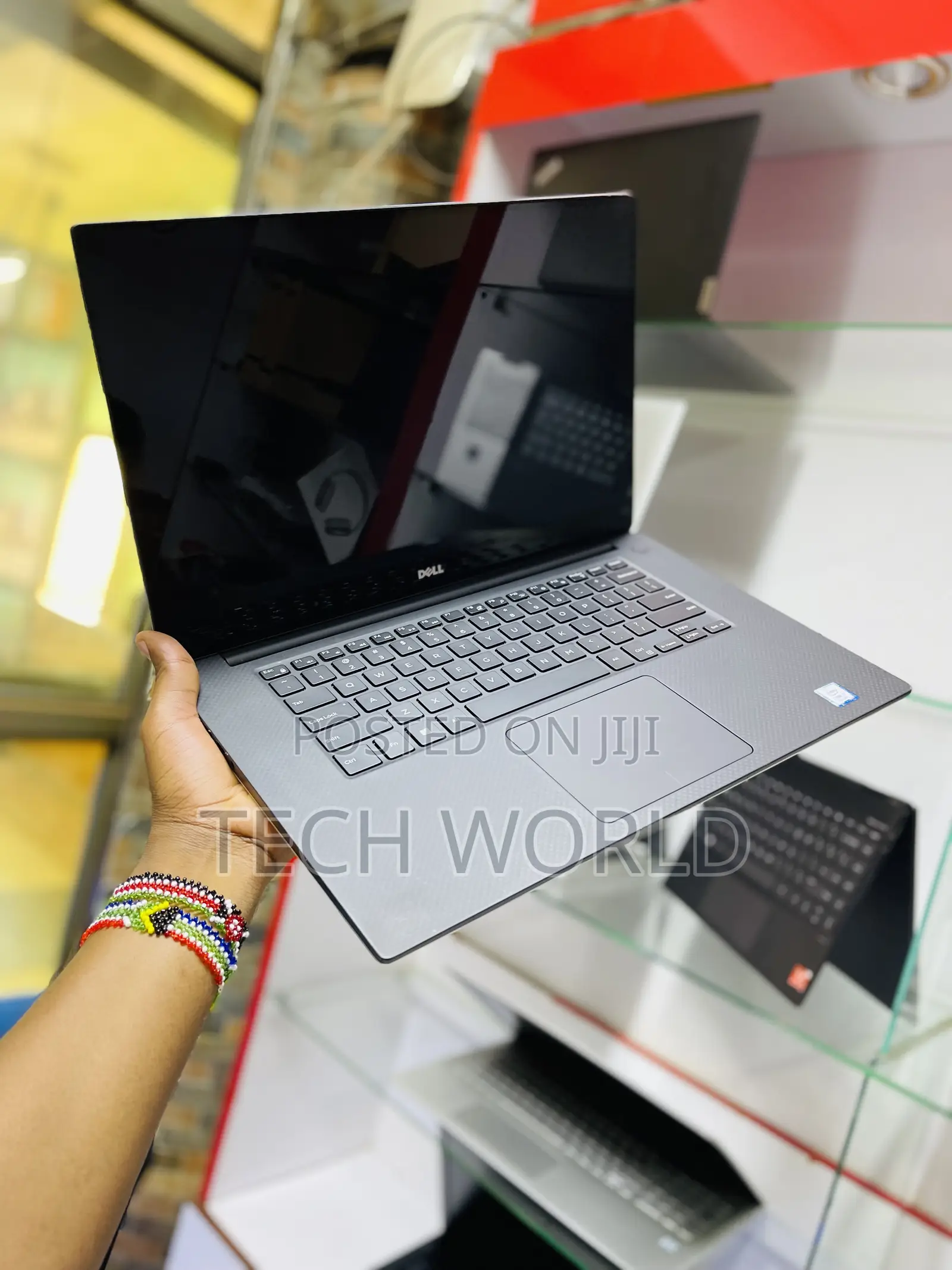 Laptop Dell Precision 15 5540 16GB Intel Core I7 SSD 256GB