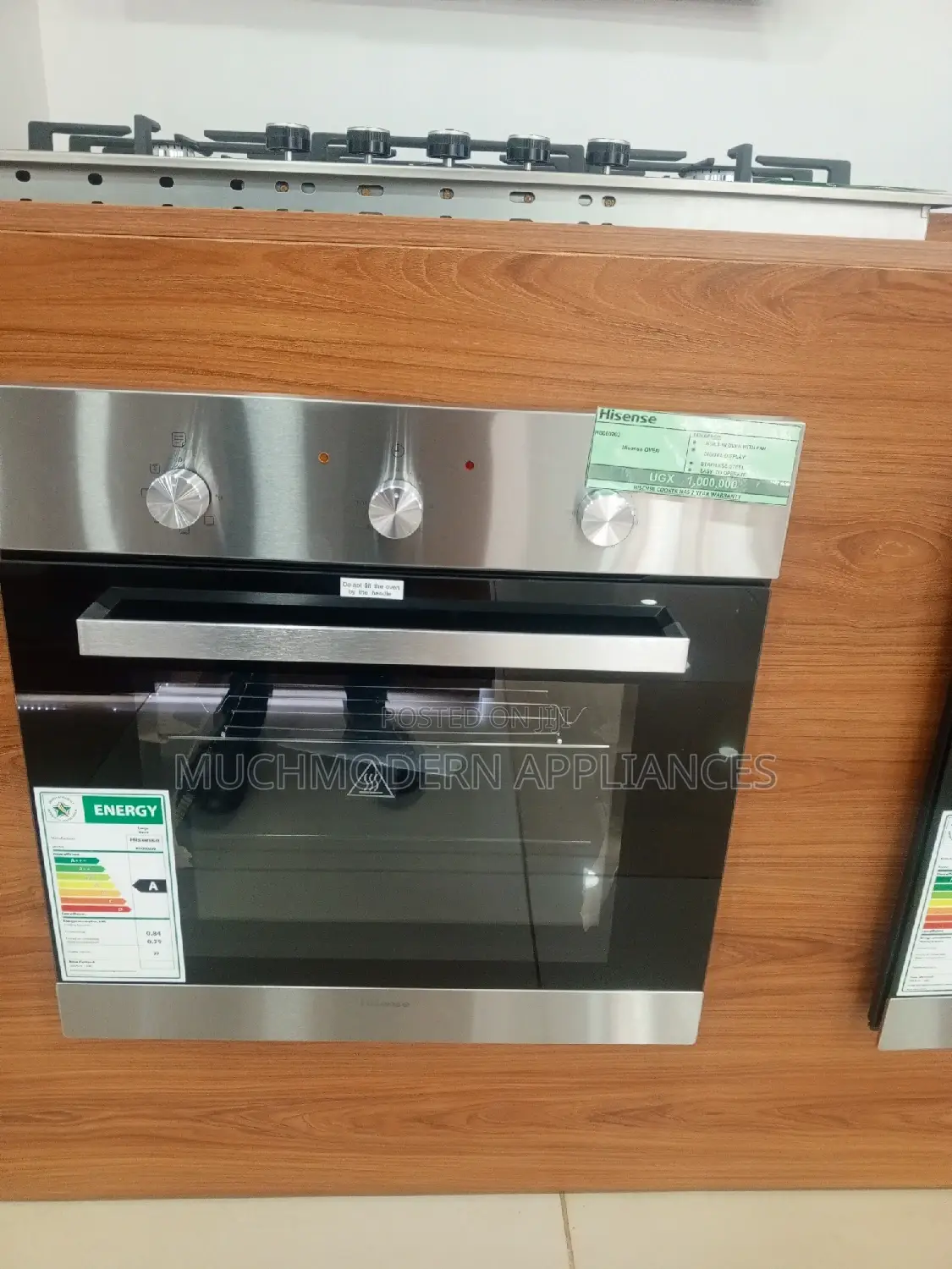 Hisense 60cm Inbuilt Oven With Fan