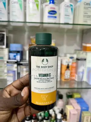 The Body Shop Vitamin C Glow Revealing Tonic Lotion