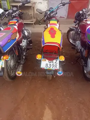 Bajaj Boxer 100 2020 Red