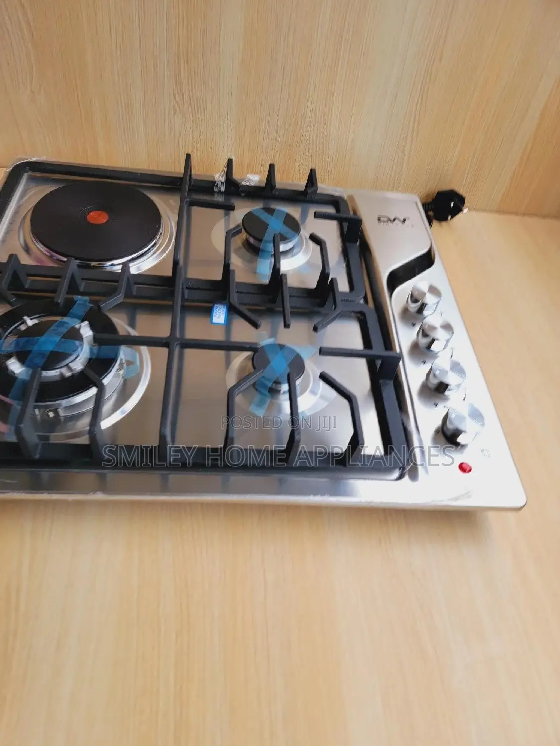 DW Stainless Steel 4 Burner Gas Hob