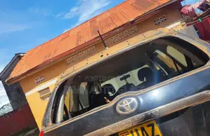 Boot Glass And Windscreen Glass Changing
