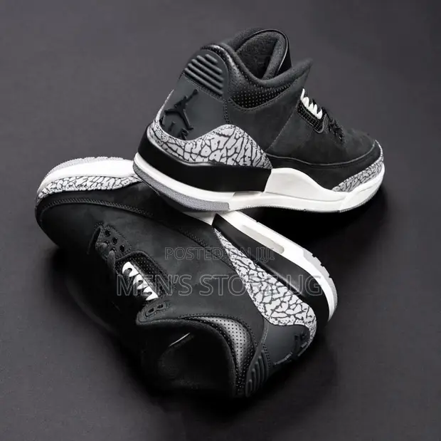 Air Jordan Retro Zebra Men'S Sneakers in Central Division