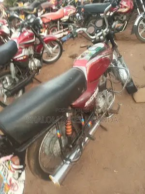 Bajaj Boxer 2019 Red