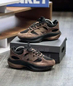 Classic Newbalance WRPD Runners in Stock