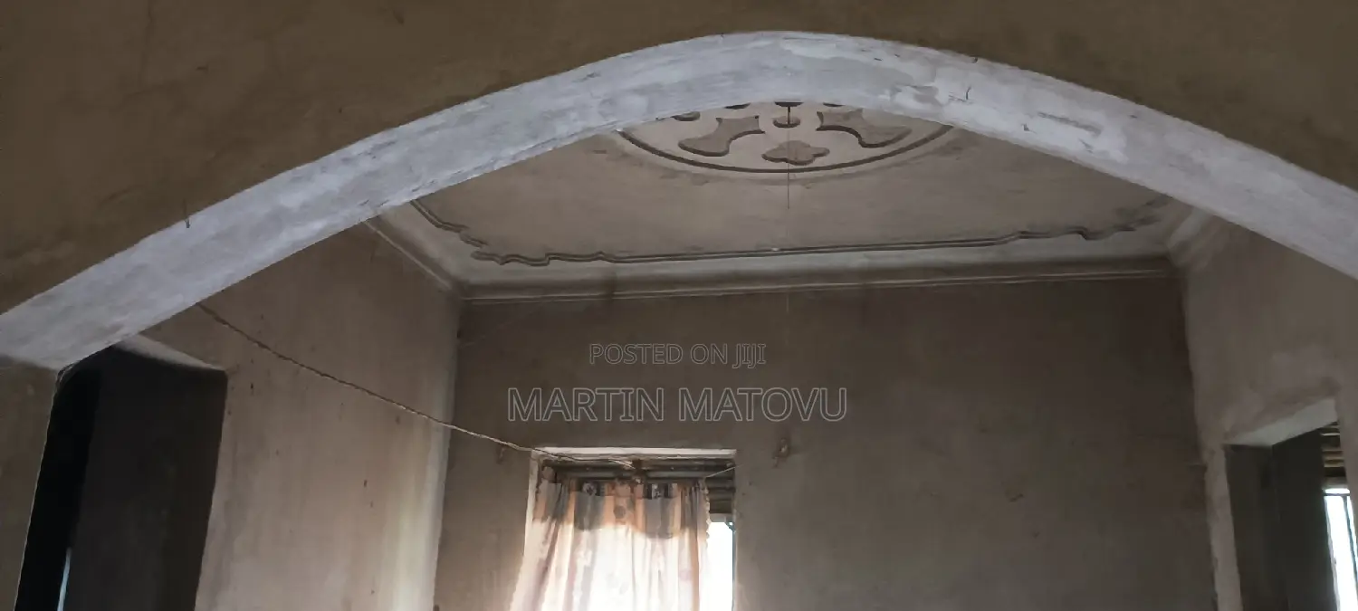 3bdrm House in Opposite Ugachick, Wakiso / Wakiso for sale