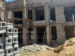 Furnished 4bdrm Duplex in Kira Gated Estate, Central Division for sale