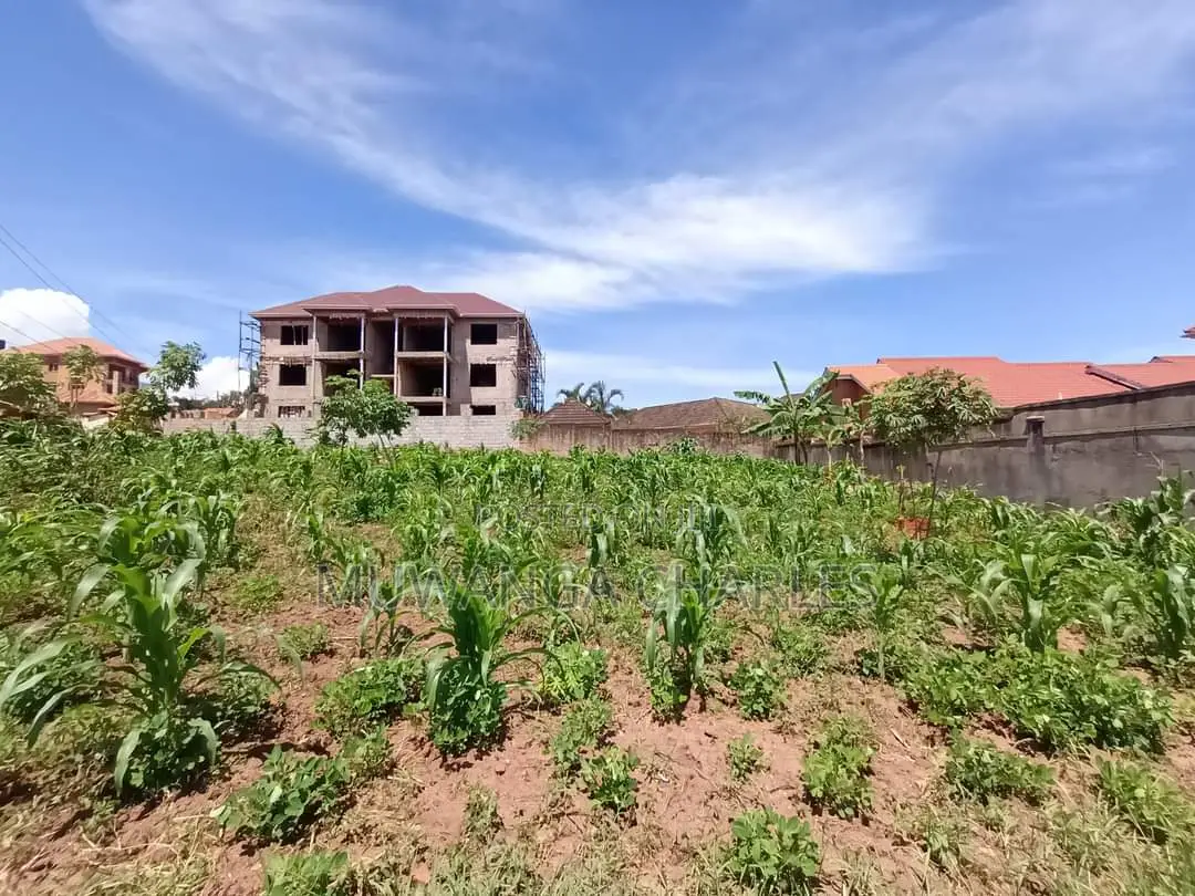 100by50ft Plot of Land for Sale in Kyanja