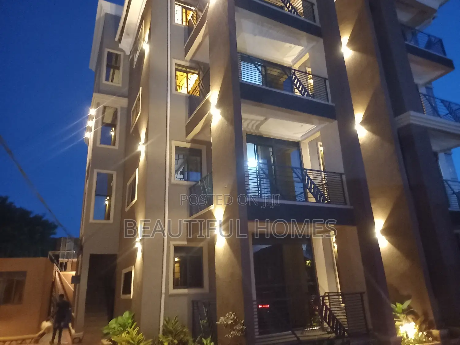 Furnished 3bdrm Block of Flats in Kisaasi, Nakawa for sale
