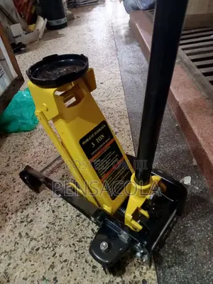 Hydraulic Floor Jack (3 Tons)