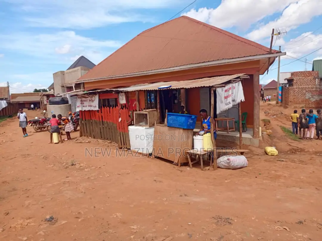 Four Commercial Double Shops on Forced Sale in Nansana
