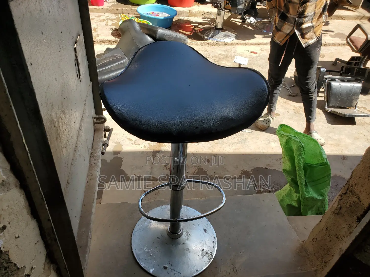 Counter Chair No Back