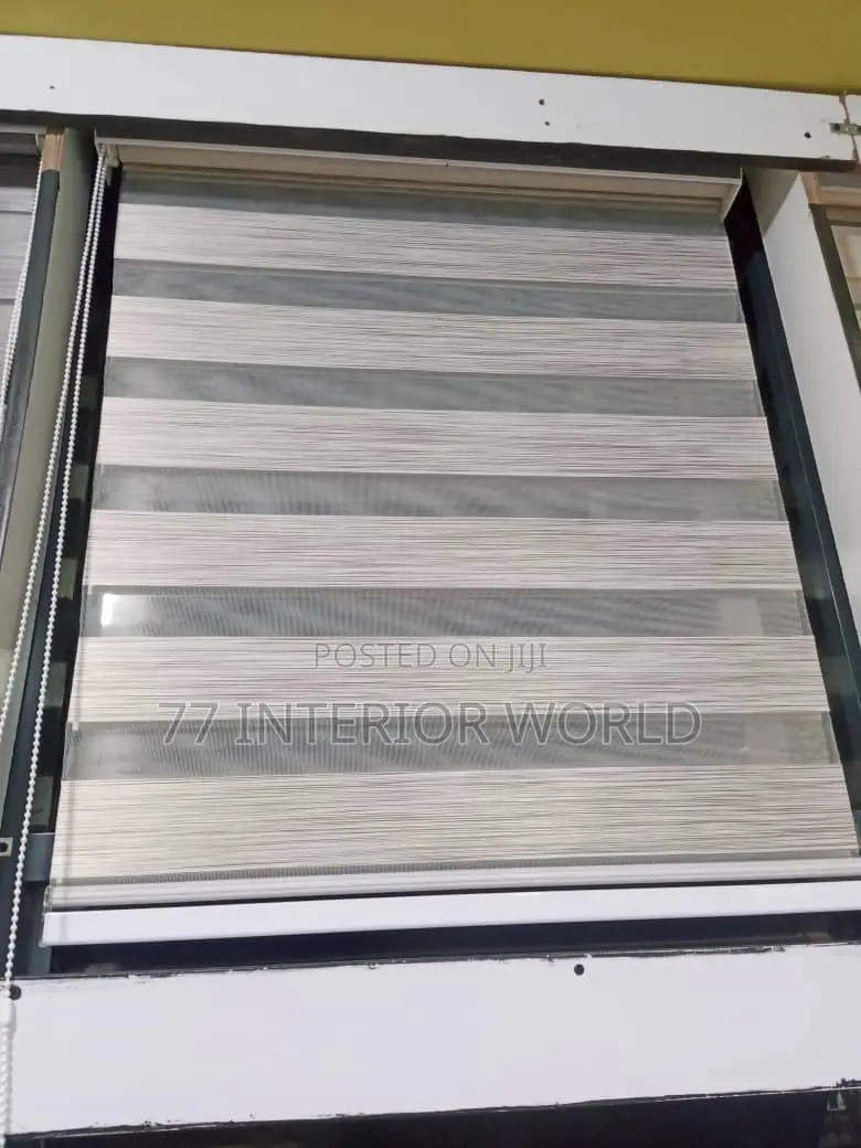 Comprate Blinds/ Office Blinds
