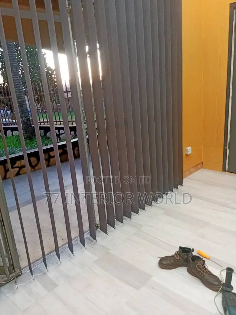 Office Blinds/ Blinds/ Blinds