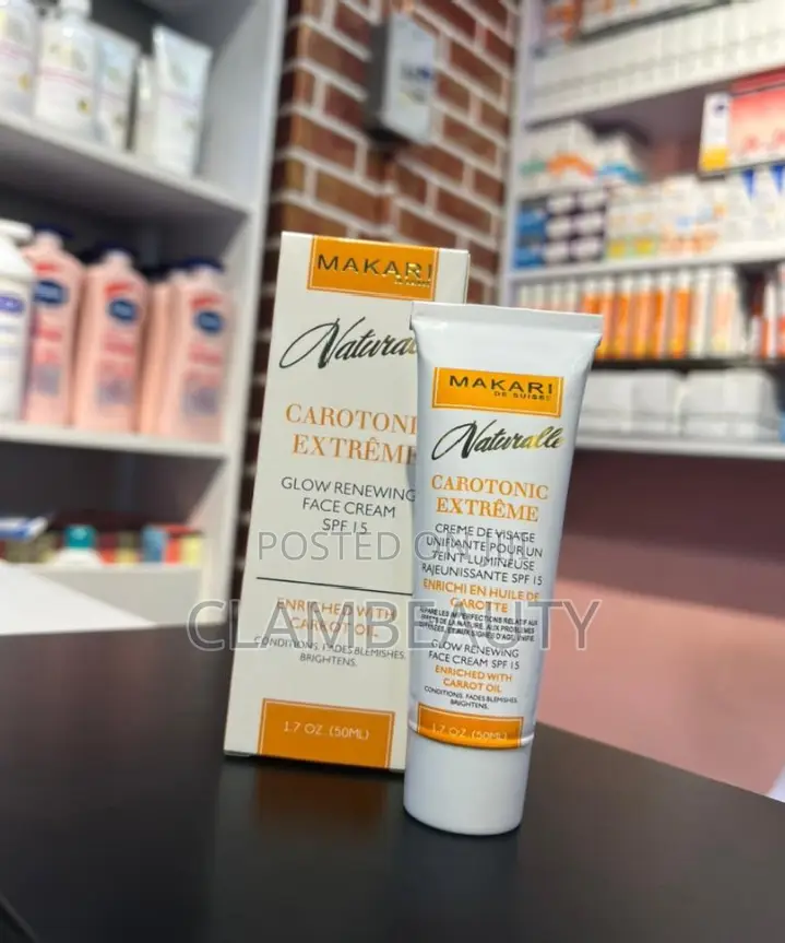 Makari Naturalle Glow Renewing Face Cream Carrot Oil SPF 15