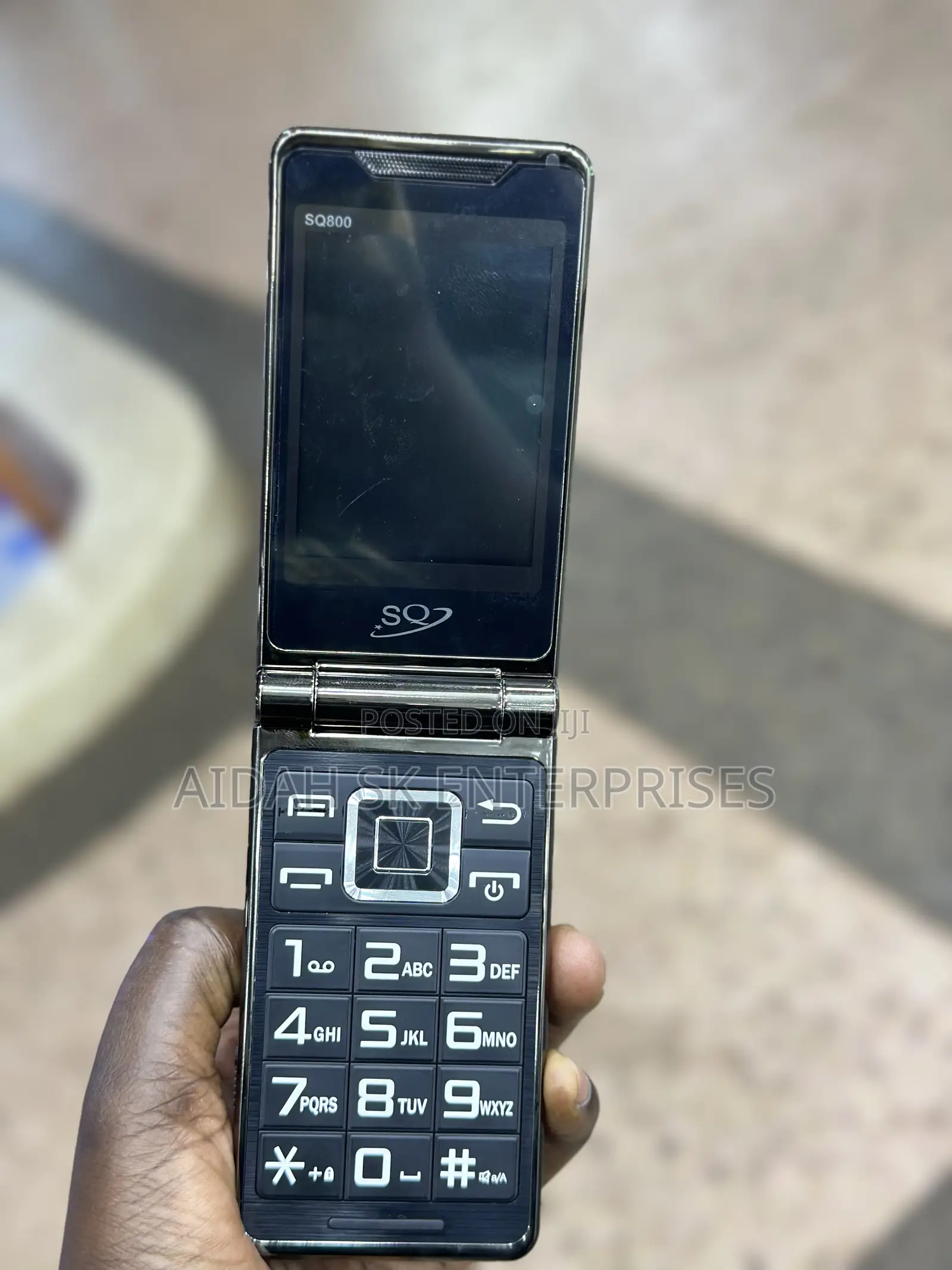 New SQ 8000 8 GB Black