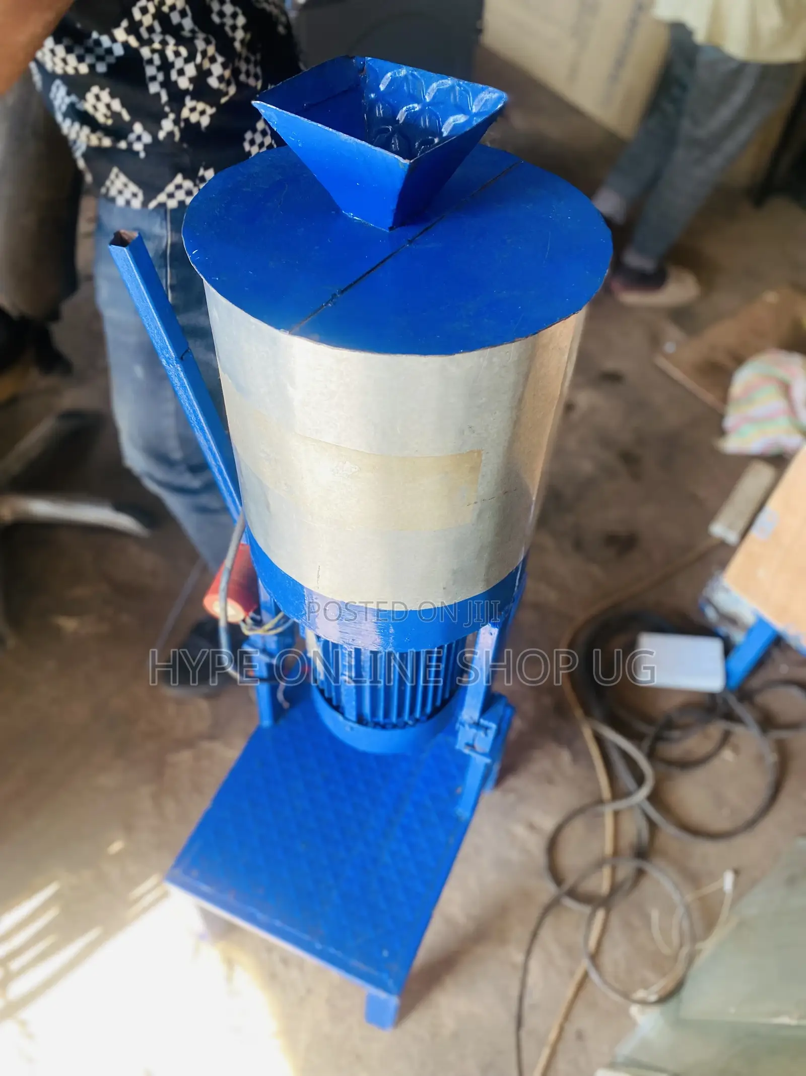 5,6 Kg Special Gnut Grinding Machine