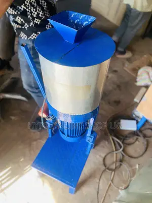 5,6 Kg Special Gnut Grinding Machine