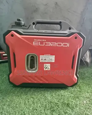 Photo - Super Silent Generator Eu3200i