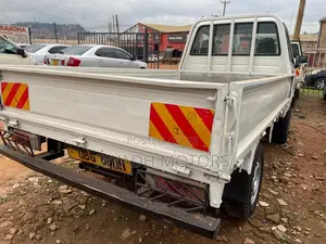 Toyota TownAce 2004 White