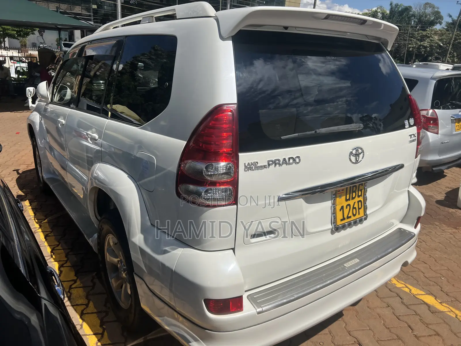 Toyota Land Cruiser Prado 2005 White
