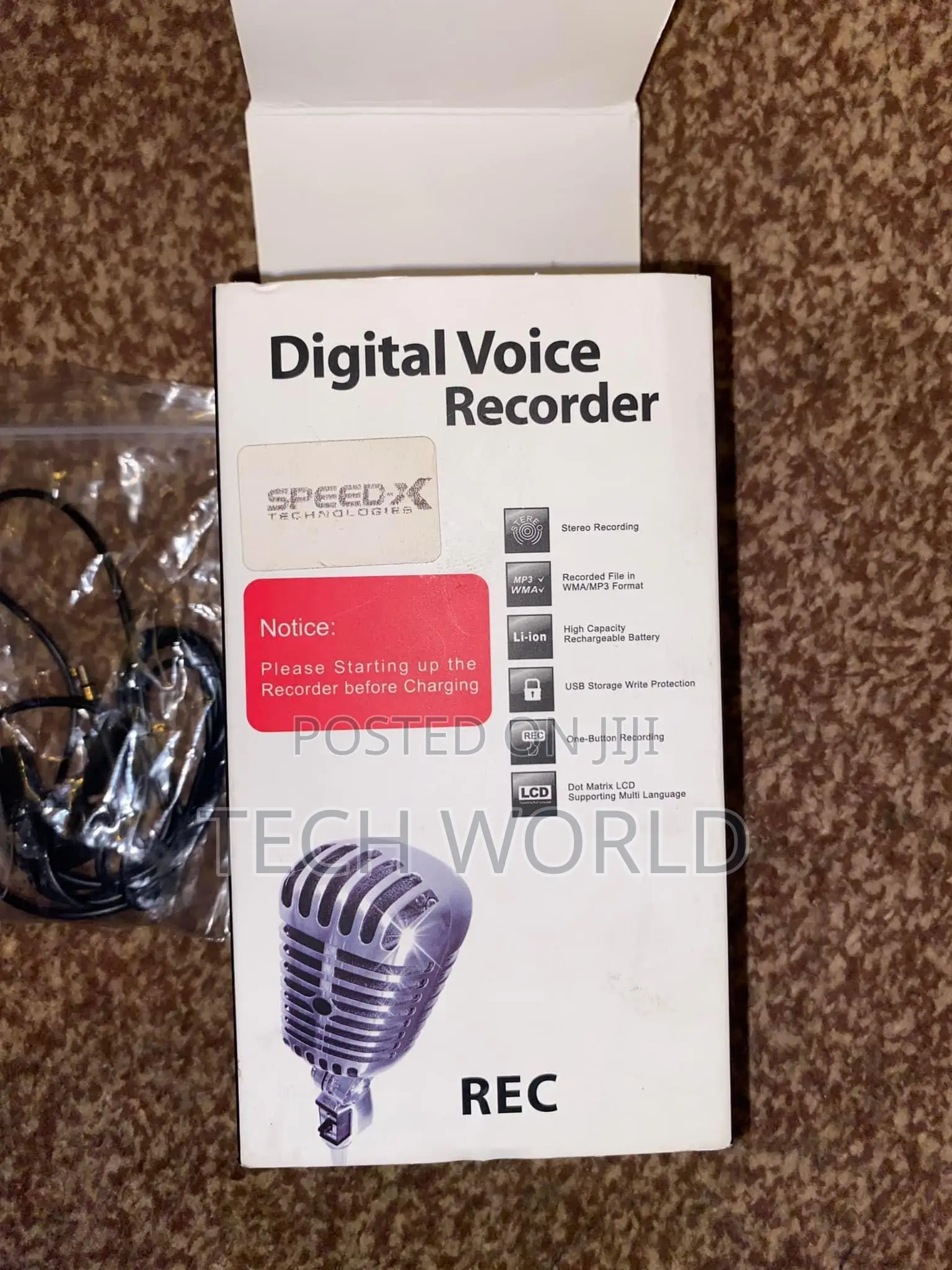Digital Voice Recorder.