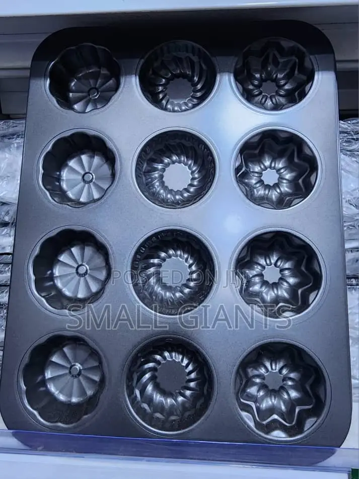 Muffin Cake Mold Model 3 Flowers