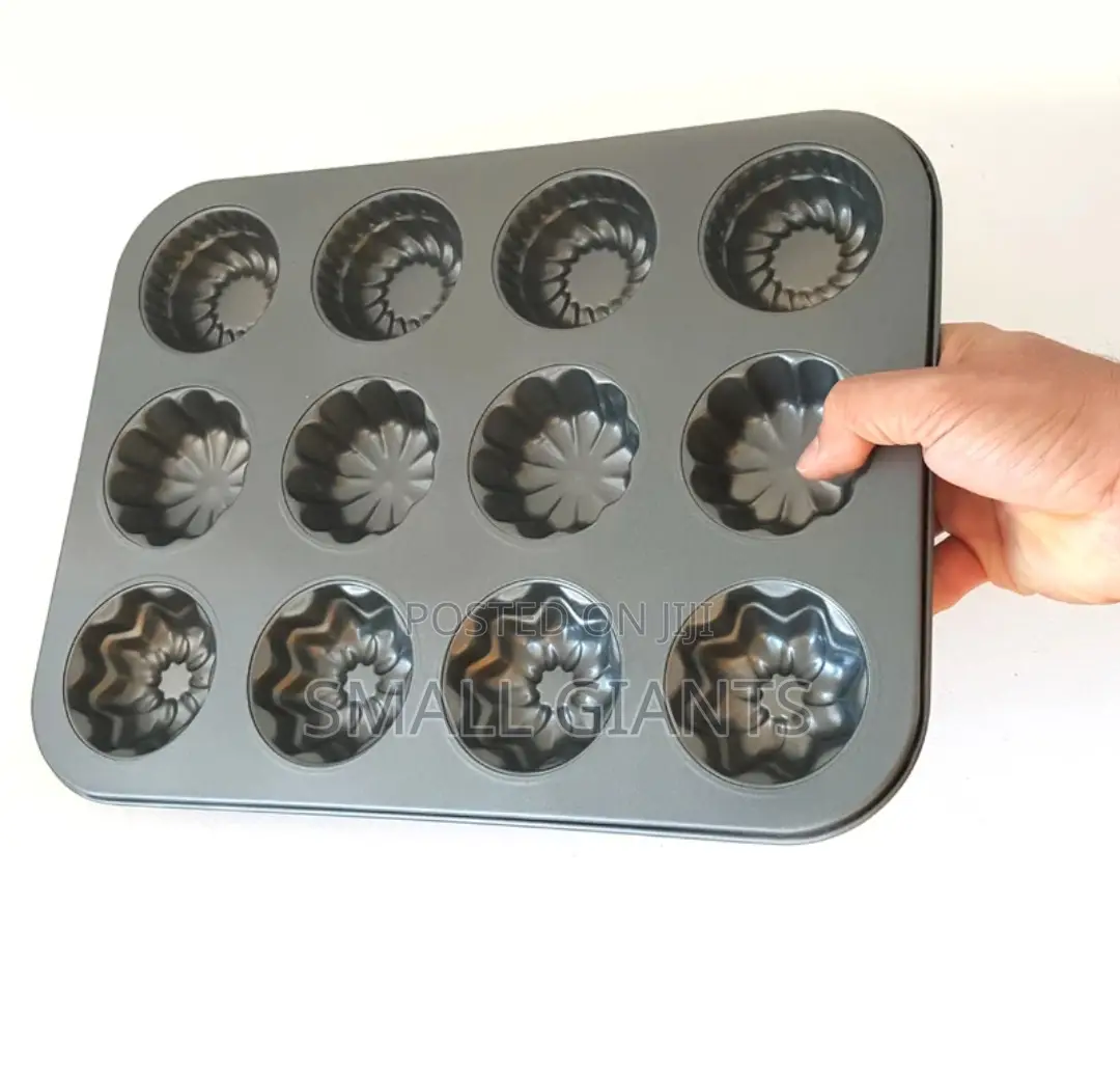 Muffin Cake Mold Model 3 Flowers