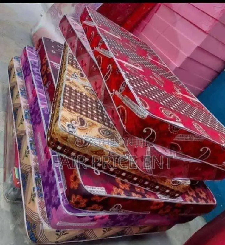 Mattress Sealed Cover Rosefoam.4*6*6inches.( Red)