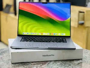 New Laptop Apple MacBook Pro 2021 M1 16GB Apple M1 Pro SSHD (Hybrid) 1T