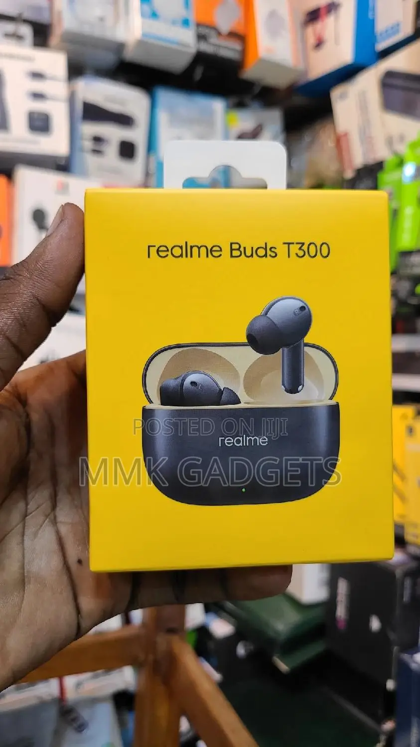Realme Buds T300