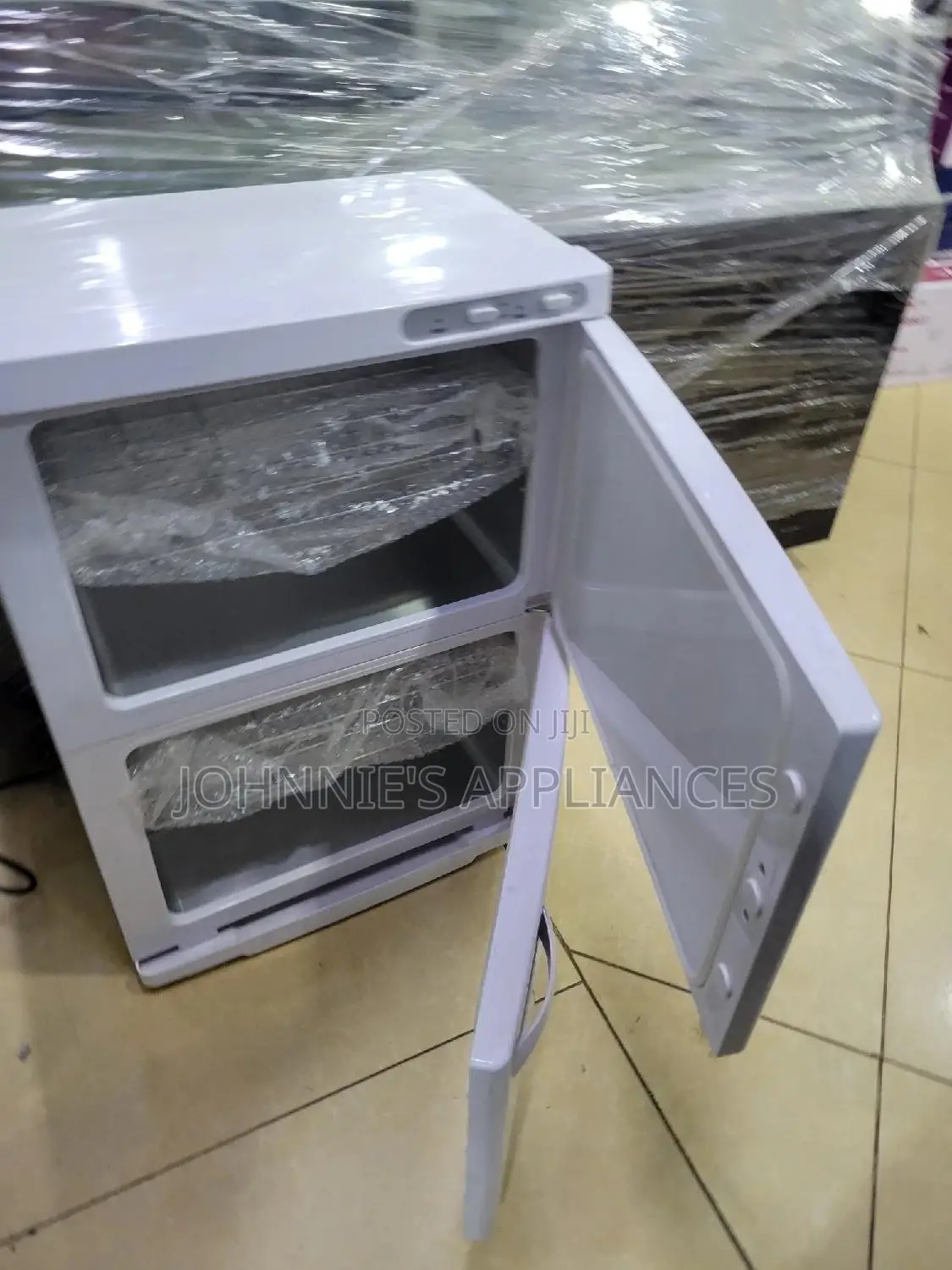 Heat Resistant Commercial Electric Towel Warmer Double
