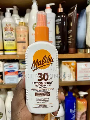 Photo - Malibu Lotion Spray Sunscreen SPF 30