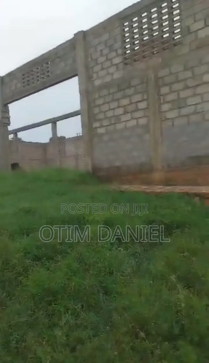 Industrial Commercial House for Sale