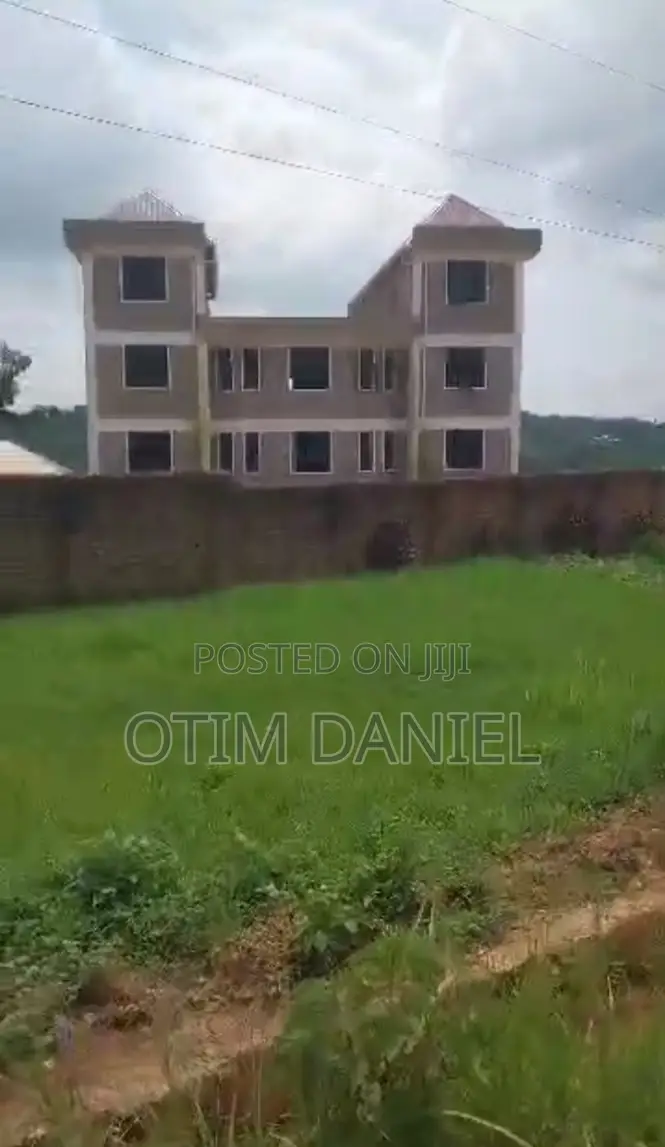 Industrial Commercial House for Sale