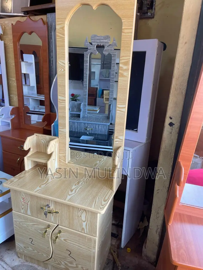 Dressing Mirror.