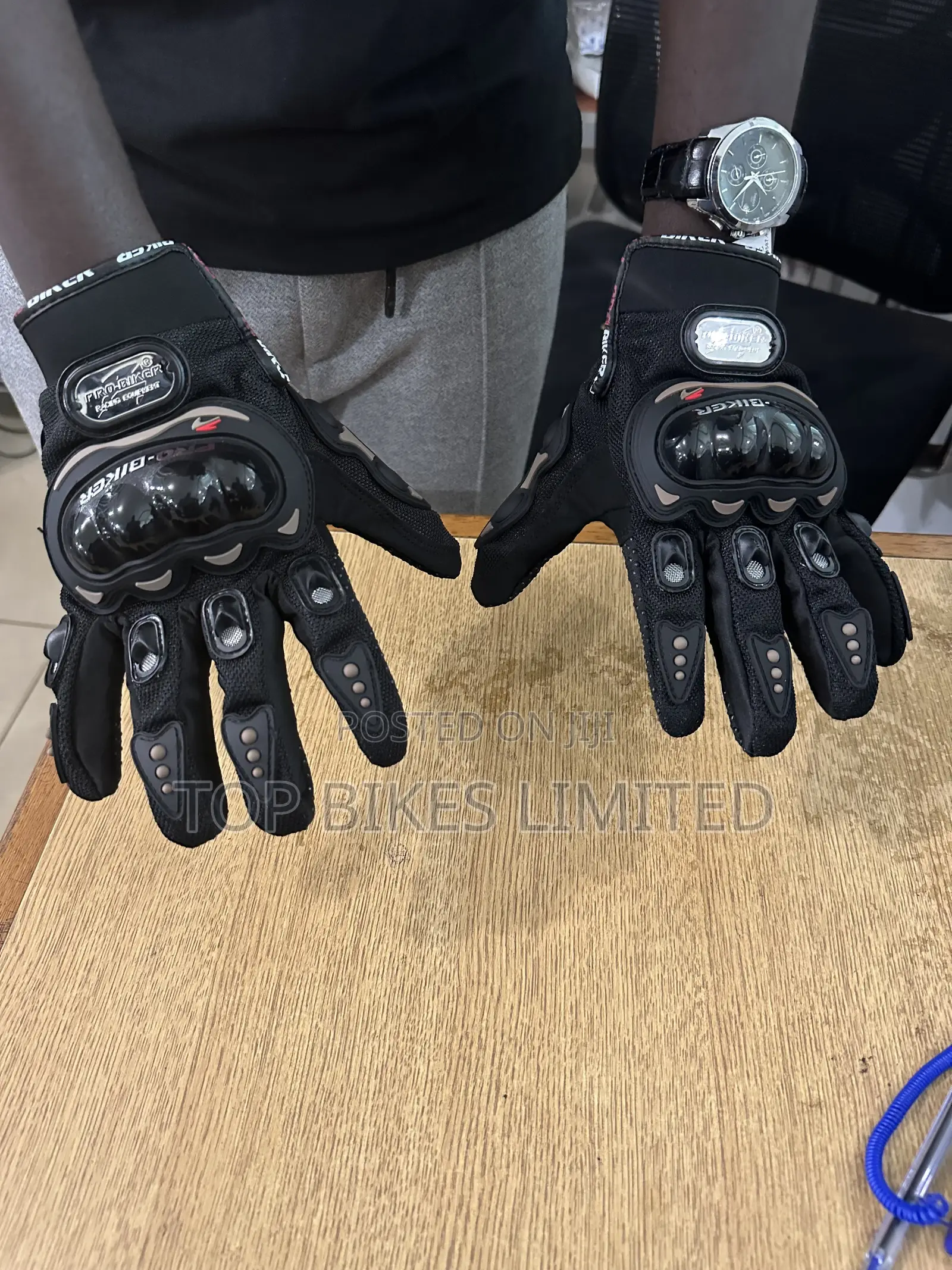 Riding Gloves