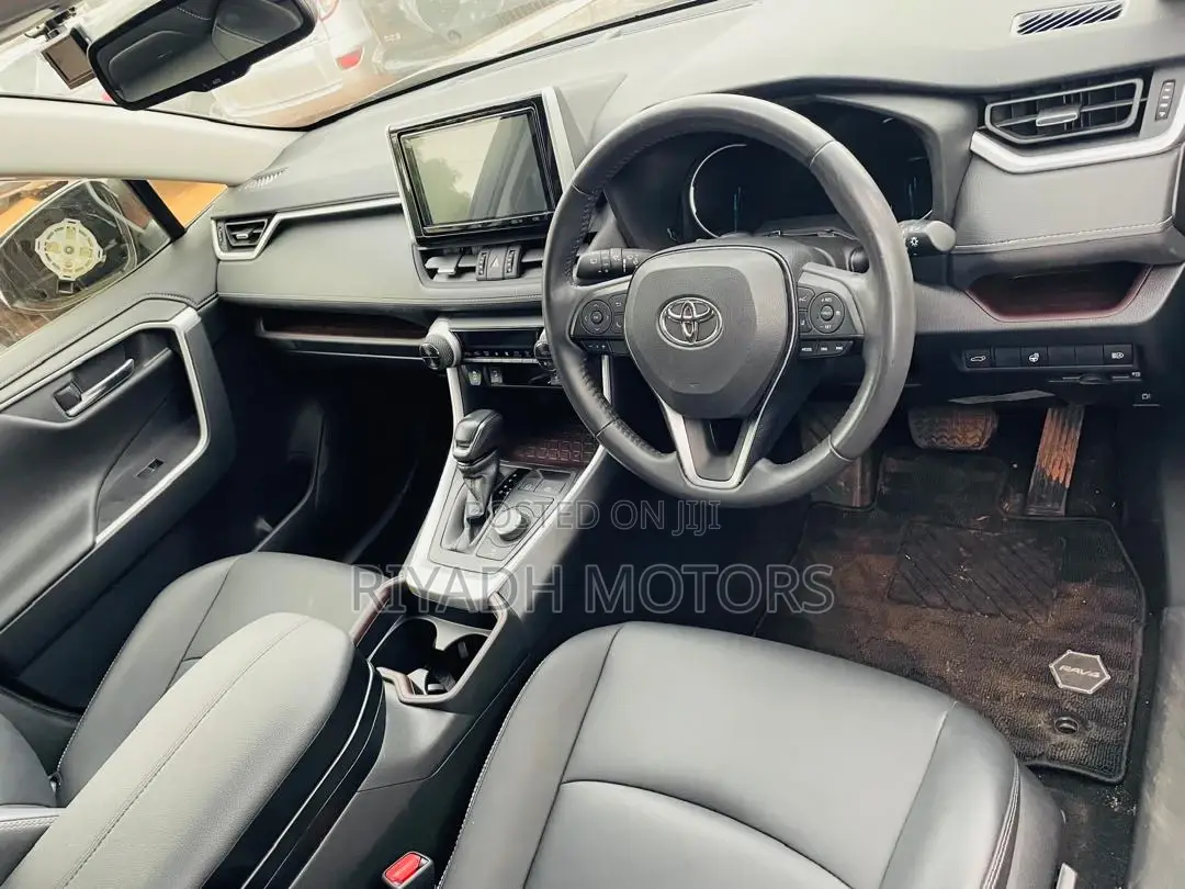 Toyota RAV4 Limited AWD 2019 Blue