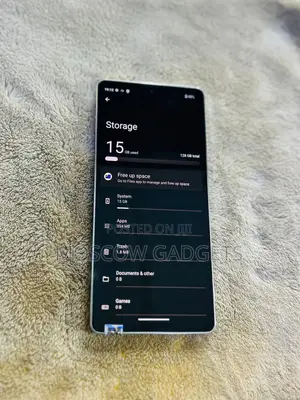 Sharp Aquos zero6 128 GB White