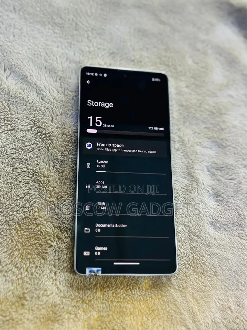 Sharp Aquos zero6 128 GB White