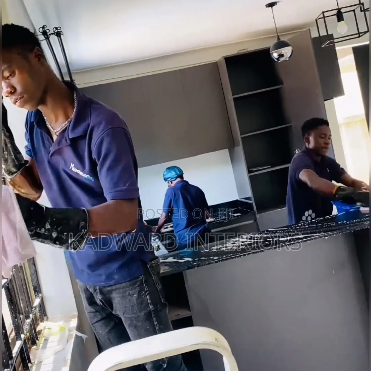 Glass Wall and Windows Cleaning
