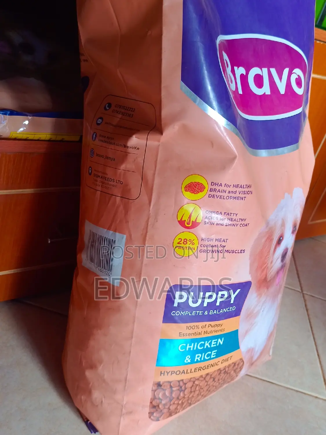 Bravo Flavoured Packed Dog Food