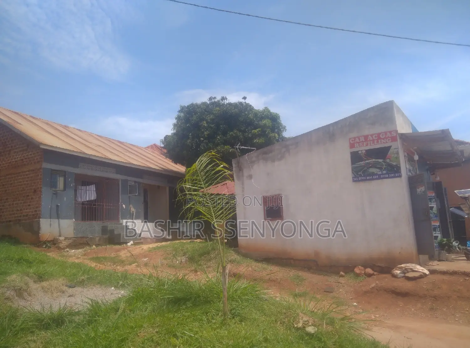 9bdrm House in Makindye for sale